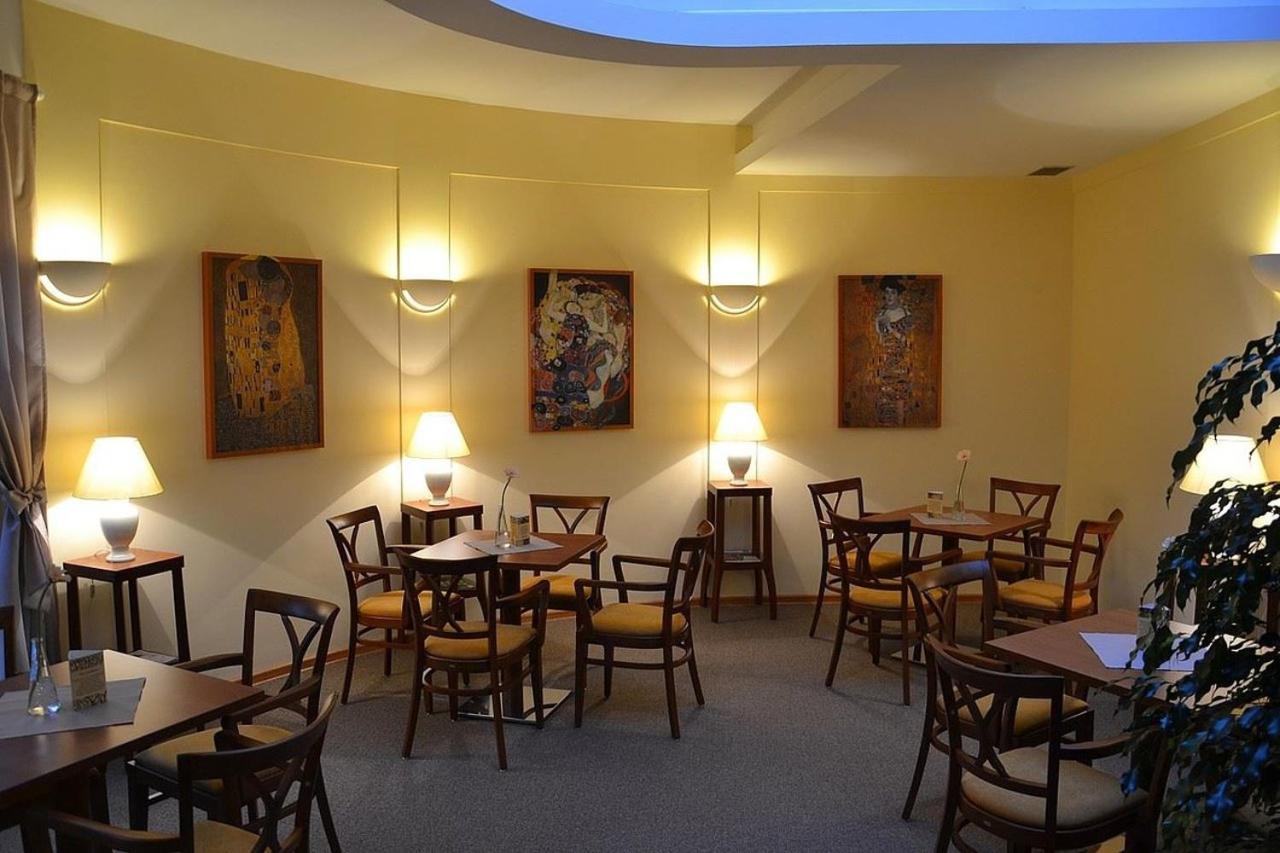 Hotel Havel リフノフ・ナト・クニェジュノウ エクステリア 写真